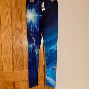 NWT Disney Frozen theme leggings size S